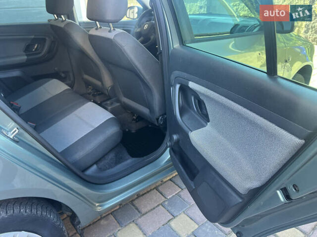 Зелений Шкода Фабія, об'ємом двигуна 1.39 л та пробігом 191 тис. км за 6500 $, фото 22 на Automoto.ua