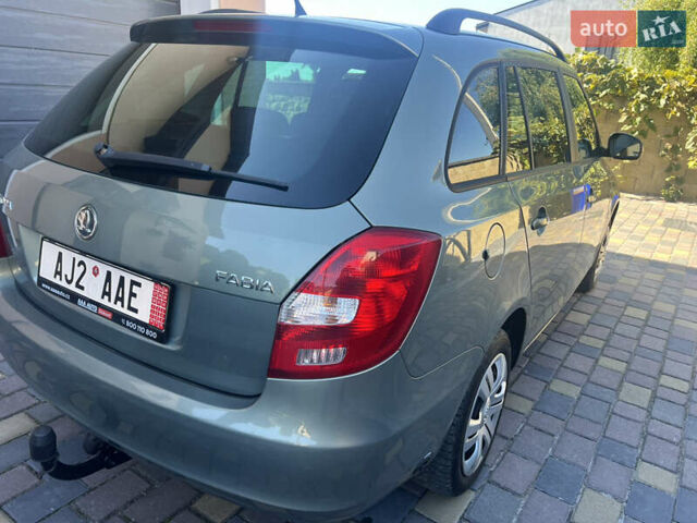 Зелений Шкода Фабія, об'ємом двигуна 1.39 л та пробігом 191 тис. км за 6500 $, фото 24 на Automoto.ua