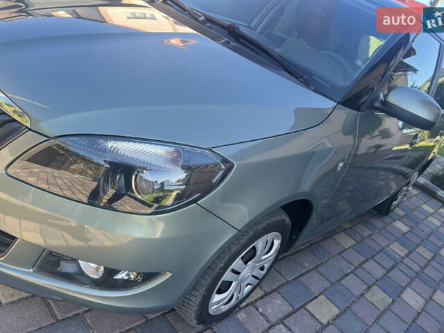Зелений Шкода Фабія, об'ємом двигуна 1.39 л та пробігом 191 тис. км за 6500 $, фото 17 на Automoto.ua