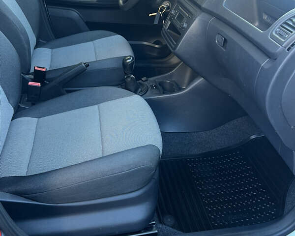 Зелений Шкода Фабія, об'ємом двигуна 1.39 л та пробігом 191 тис. км за 6500 $, фото 21 на Automoto.ua