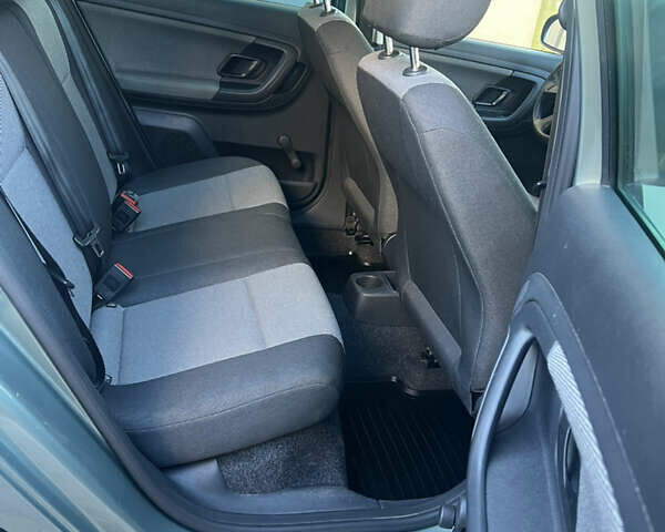 Зелений Шкода Фабія, об'ємом двигуна 1.39 л та пробігом 191 тис. км за 6500 $, фото 23 на Automoto.ua