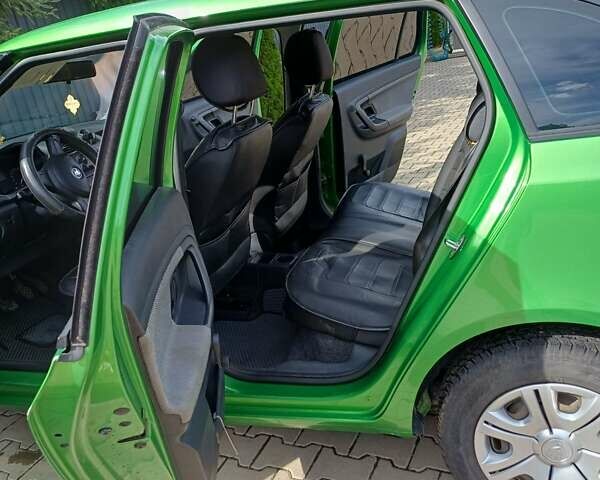 Зелений Шкода Фабія, об'ємом двигуна 1.6 л та пробігом 216 тис. км за 6700 $, фото 19 на Automoto.ua
