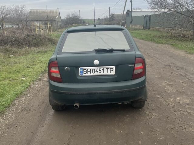 Зеленый Шкода Фабия, объемом двигателя 1.4 л и пробегом 1 тыс. км за 2700 $, фото 4 на Automoto.ua