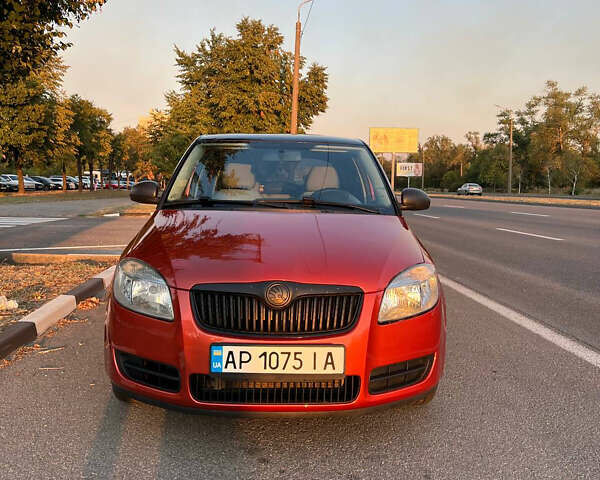 Помаранчевий Шкода Фабія, об'ємом двигуна 1.2 л та пробігом 237 тис. км за 4500 $, фото 1 на Automoto.ua