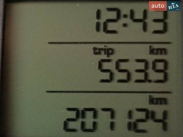 Помаранчевий Шкода Фабія, об'ємом двигуна 1.42 л та пробігом 207 тис. км за 4500 $, фото 12 на Automoto.ua