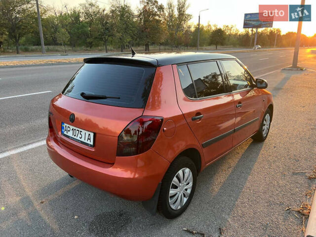 Помаранчевий Шкода Фабія, об'ємом двигуна 1.2 л та пробігом 237 тис. км за 4500 $, фото 8 на Automoto.ua