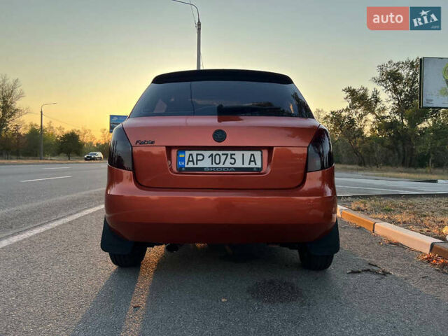Помаранчевий Шкода Фабія, об'ємом двигуна 1.2 л та пробігом 237 тис. км за 4500 $, фото 7 на Automoto.ua