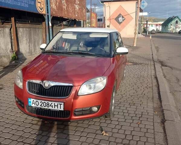 Помаранчевий Шкода Фабія, об'ємом двигуна 1.6 л та пробігом 300 тис. км за 3700 $, фото 5 на Automoto.ua