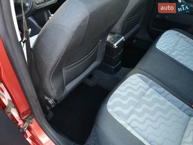 Помаранчевий Шкода Фабія, об'ємом двигуна 1.6 л та пробігом 240 тис. км за 7200 $, фото 32 на Automoto.ua