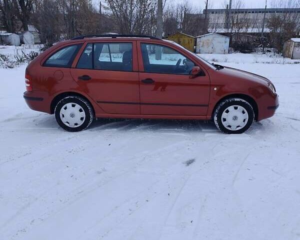 Помаранчевий Шкода Фабія, об'ємом двигуна 1.4 л та пробігом 160 тис. км за 4700 $, фото 10 на Automoto.ua