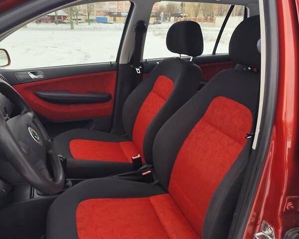 Помаранчевий Шкода Фабія, об'ємом двигуна 1.4 л та пробігом 160 тис. км за 4700 $, фото 52 на Automoto.ua