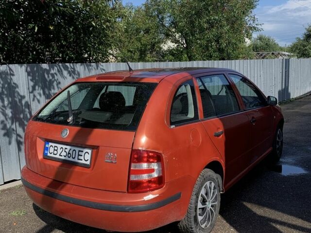 Оранжевый Шкода Фабия, объемом двигателя 1.4 л и пробегом 200 тыс. км за 3500 $, фото 4 на Automoto.ua