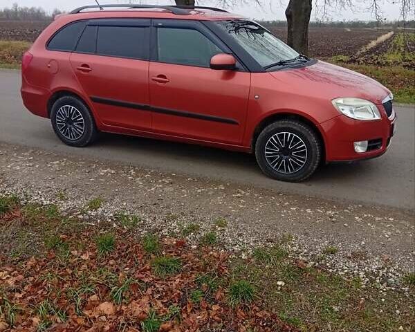 Помаранчевий Шкода Фабія, об'ємом двигуна 1.4 л та пробігом 340 тис. км за 4300 $, фото 7 на Automoto.ua