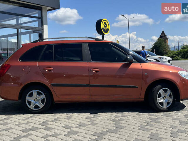 Помаранчевий Шкода Фабія, об'ємом двигуна 1.2 л та пробігом 184 тис. км за 5400 $, фото 7 на Automoto.ua