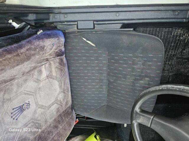 Белый Шкода Фаворит, объемом двигателя 1.3 л и пробегом 140 тыс. км за 800 $, фото 12 на Automoto.ua