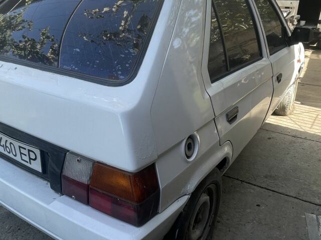 Білий Шкода Фаворит, об'ємом двигуна 0 л та пробігом 200 тис. км за 428 $, фото 3 на Automoto.ua