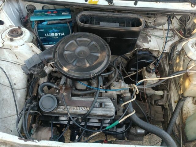 Белый Шкода Фаворит, объемом двигателя 2 л и пробегом 2 тыс. км за 850 $, фото 7 на Automoto.ua