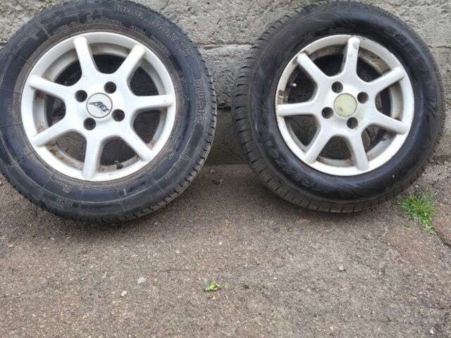 Белый Шкода Фаворит, объемом двигателя 1.3 л и пробегом 300 тыс. км за 700 $, фото 6 на Automoto.ua