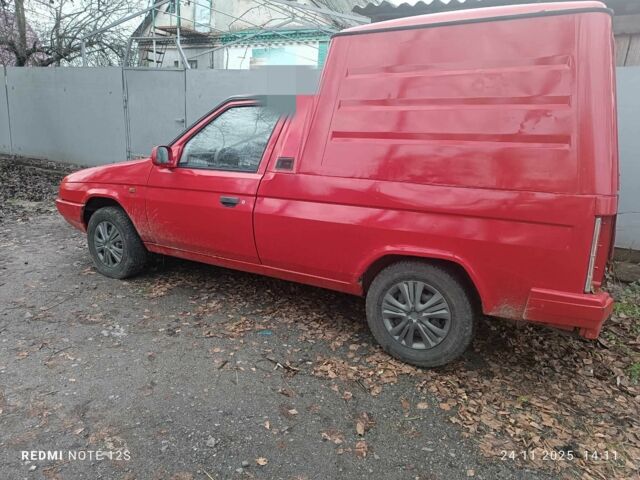 Червоний Шкода Фаворит, об'ємом двигуна 1.3 л та пробігом 2 тис. км за 1600 $, фото 2 на Automoto.ua