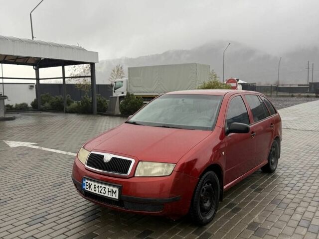 Червоний Шкода Фаворит, об'ємом двигуна 1.4 л та пробігом 320 тис. км за 2800 $, фото 2 на Automoto.ua