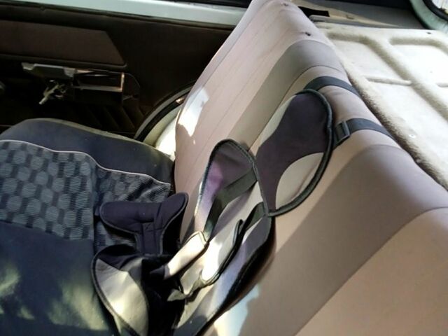 Шкода Фаворит, объемом двигателя 1.3 л и пробегом 100 тыс. км за 500 $, фото 1 на Automoto.ua