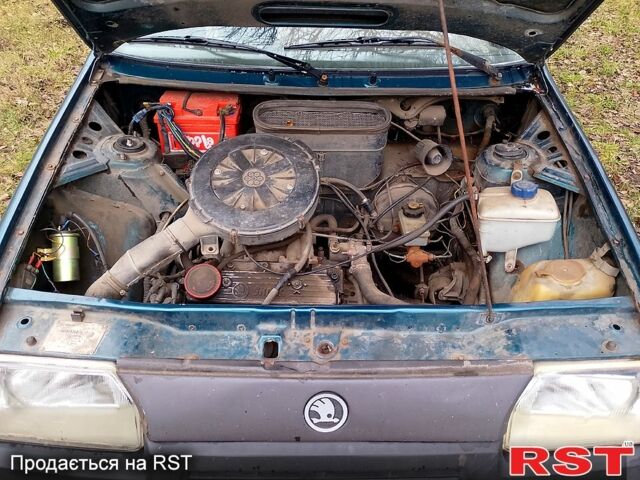 Шкода Фаворит, об'ємом двигуна 1.3 л та пробігом 350 тис. км за 600 $, фото 1 на Automoto.ua