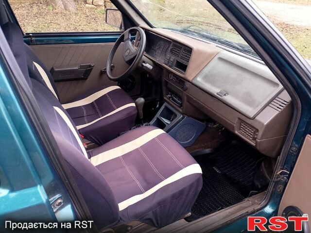 Шкода Фаворит, об'ємом двигуна 1.3 л та пробігом 350 тис. км за 600 $, фото 3 на Automoto.ua