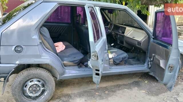 Сірий Шкода Фаворит, об'ємом двигуна 1.3 л та пробігом 173 тис. км за 1200 $, фото 5 на Automoto.ua