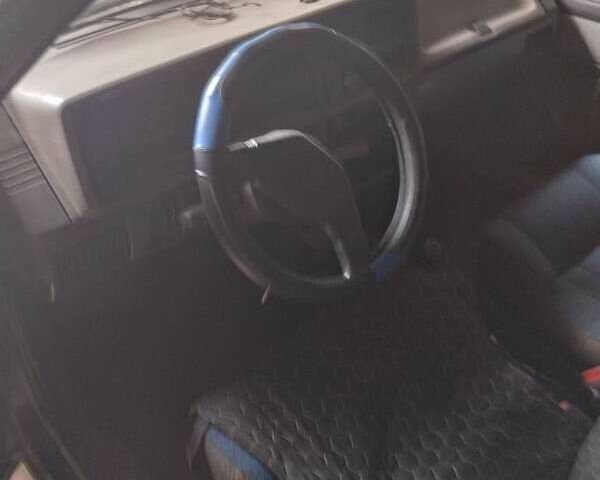 Синий Шкода Фаворит, объемом двигателя 1.3 л и пробегом 100 тыс. км за 1000 $, фото 9 на Automoto.ua