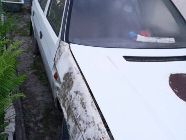 Синий Шкода Фаворит, объемом двигателя 1 л и пробегом 1000 тыс. км за 320 $, фото 3 на Automoto.ua