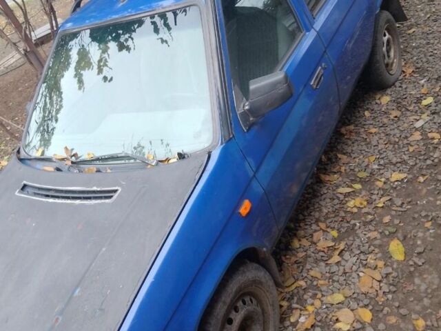 Синий Шкода Фаворит, объемом двигателя 1.3 л и пробегом 1000 тыс. км за 406 $, фото 1 на Automoto.ua