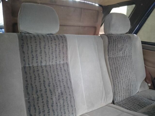 Синий Шкода Фаворит, объемом двигателя 1.3 л и пробегом 1000 тыс. км за 406 $, фото 7 на Automoto.ua