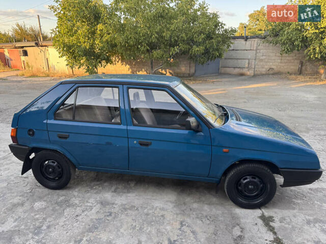 Синій Шкода Фаворит, об'ємом двигуна 1.29 л та пробігом 64 тис. км за 1500 $, фото 5 на Automoto.ua