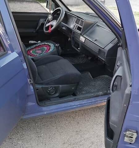 Синій Шкода Фаворит, об'ємом двигуна 1.3 л та пробігом 303 тис. км за 900 $, фото 3 на Automoto.ua