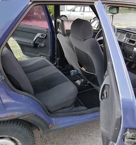 Синій Шкода Фаворит, об'ємом двигуна 1.3 л та пробігом 303 тис. км за 900 $, фото 9 на Automoto.ua