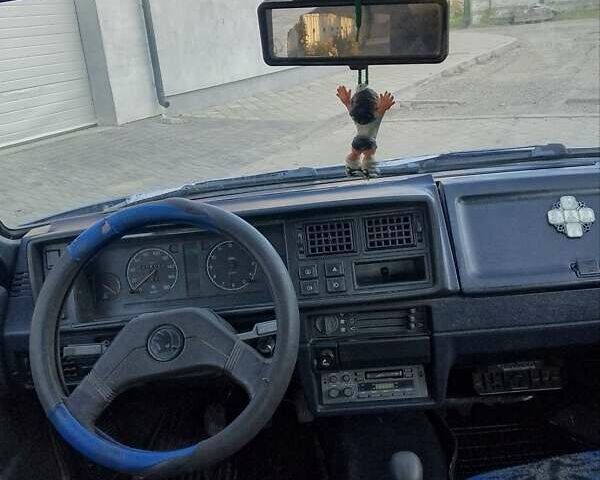 Синий Шкода Фаворит, объемом двигателя 1.28 л и пробегом 179 тыс. км за 950 $, фото 12 на Automoto.ua