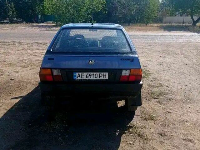 Синий Шкода Фаворит, объемом двигателя 1.3 л и пробегом 100 тыс. км за 500 $, фото 3 на Automoto.ua