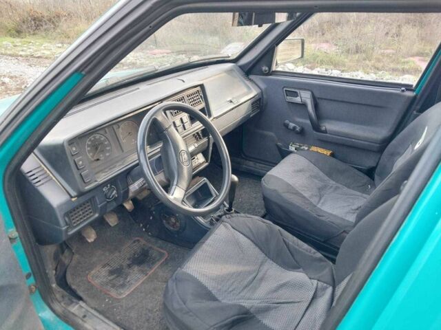 Зеленый Шкода Фаворит, объемом двигателя 1.3 л и пробегом 278 тыс. км за 1300 $, фото 6 на Automoto.ua