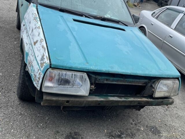 Зеленый Шкода Фаворит, объемом двигателя 1.3 л и пробегом 250 тыс. км за 355 $, фото 1 на Automoto.ua