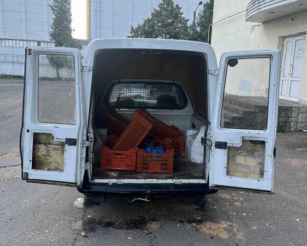 Белый Шкода Фелиция, объемом двигателя 1.9 л и пробегом 450 тыс. км за 2500 $, фото 8 на Automoto.ua