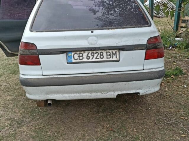 Белый Шкода Фелиция, объемом двигателя 1.3 л и пробегом 3 тыс. км за 721 $, фото 4 на Automoto.ua