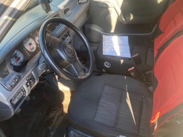 Белый Шкода Фелиция, объемом двигателя 1.6 л и пробегом 200 тыс. км за 1000 $, фото 5 на Automoto.ua