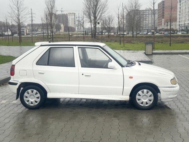 Белый Шкода Фелиция, объемом двигателя 1.3 л и пробегом 340 тыс. км за 500 $, фото 13 на Automoto.ua