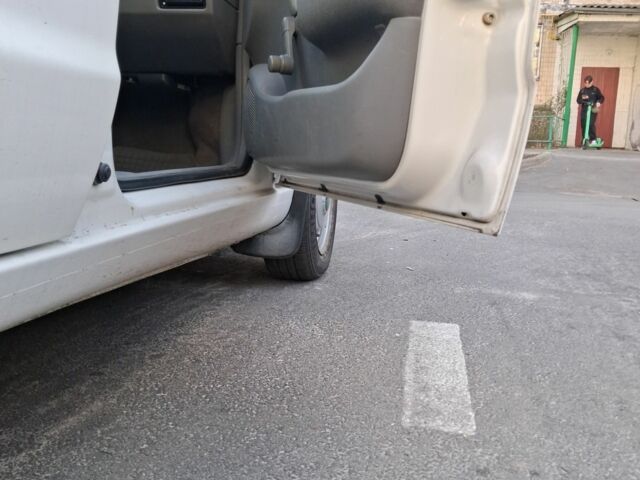 Білий Шкода Феліція, об'ємом двигуна 1.3 л та пробігом 141 тис. км за 2500 $, фото 11 на Automoto.ua