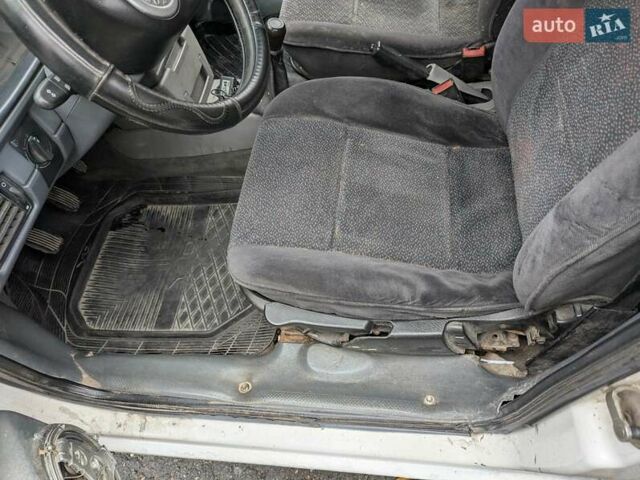 Білий Шкода Феліція, об'ємом двигуна 1.29 л та пробігом 500 тис. км за 1299 $, фото 20 на Automoto.ua