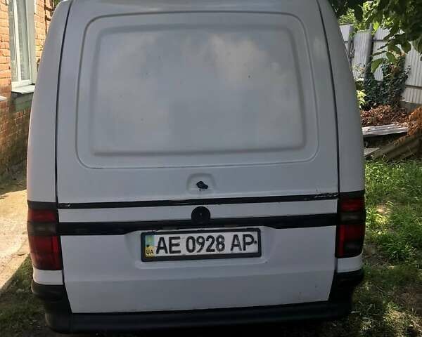 Белый Шкода Фелиция, объемом двигателя 1.3 л и пробегом 200 тыс. км за 1449 $, фото 9 на Automoto.ua