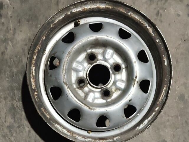 Белый Шкода Фелиция, объемом двигателя 1.6 л и пробегом 108 тыс. км за 2800 $, фото 7 на Automoto.ua