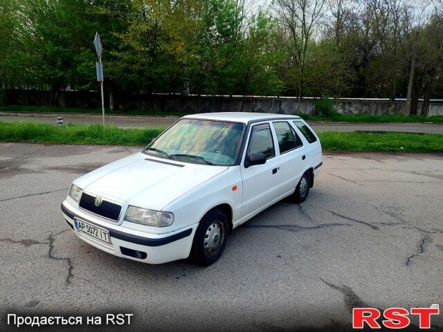 Білий Шкода Феліція, об'ємом двигуна 1.6 л та пробігом 102 тис. км за 2500 $, фото 1 на Automoto.ua