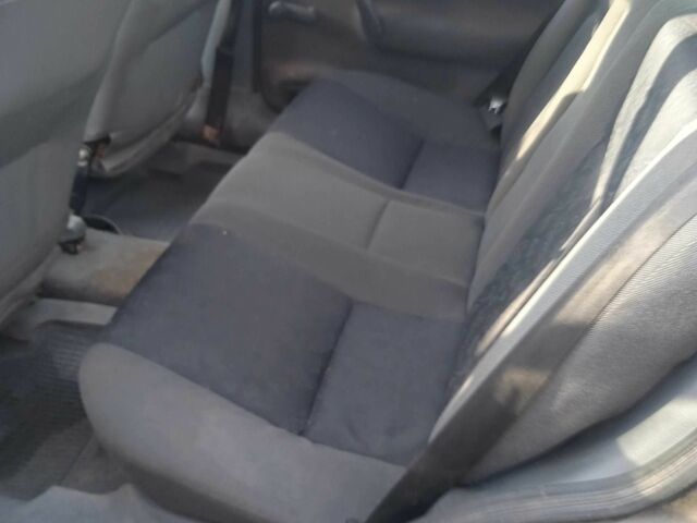 Черный Шкода Фелиция, объемом двигателя 1.6 л и пробегом 3 тыс. км за 2000 $, фото 4 на Automoto.ua