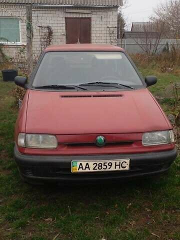 Червоний Шкода Феліція, об'ємом двигуна 1.3 л та пробігом 250 тис. км за 835 $, фото 7 на Automoto.ua